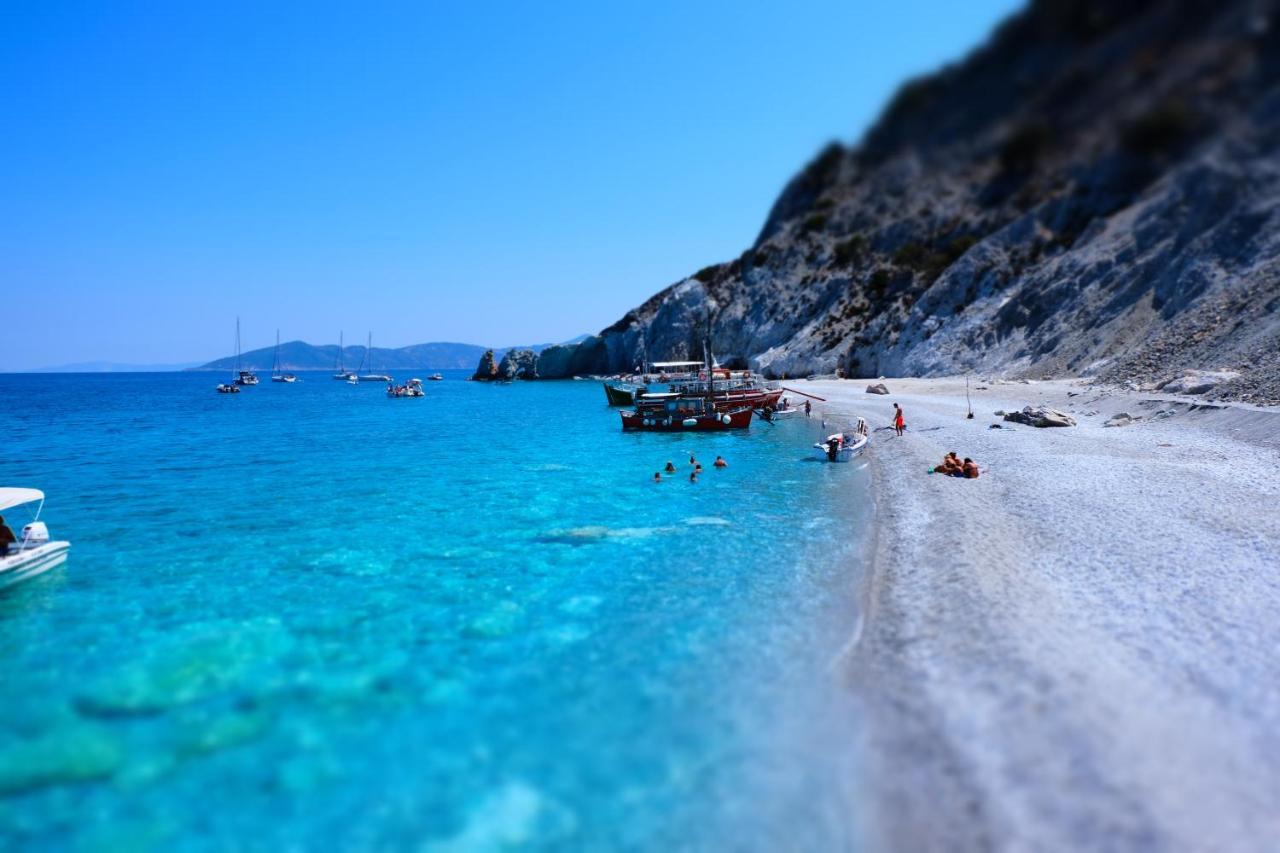 Taxiarchis Apartments Skiathos Town Exterior foto